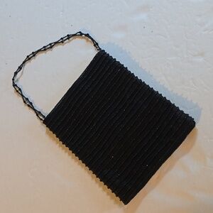 Gap Dainty SMALL Evening bag Top snap closure Little black bag Neutral Minimal